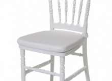 sedia modello Parigina color bianco.jpg