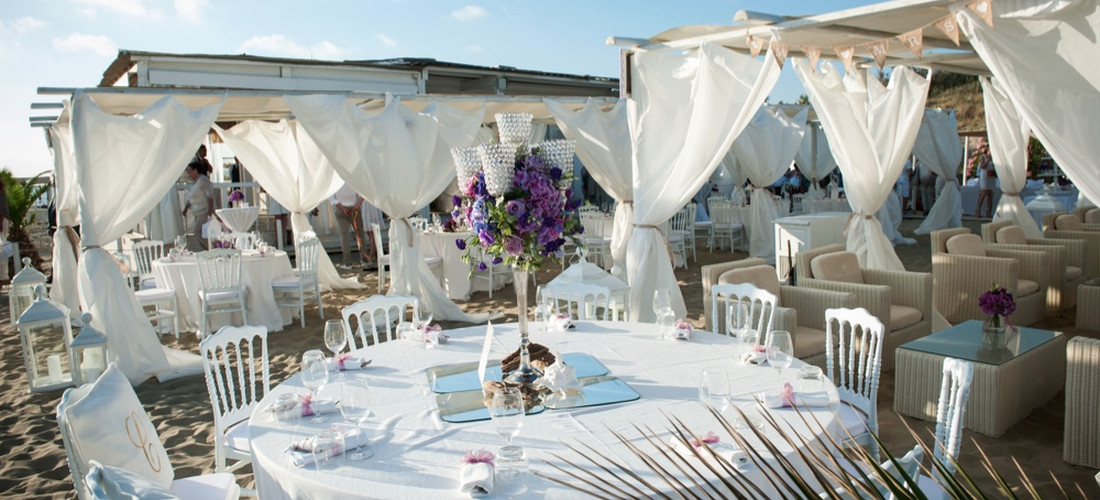 Noleggio-Arredi-e-decori-per-cerimonie-e-matrimoni
